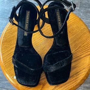 Tamara Mellon Solar 100 Velvet strappy heels NWOT SZ 7.5/8